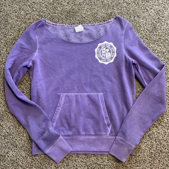 PINK Victoria's Secret Tops - Cute VS scoop neck light weight sweater